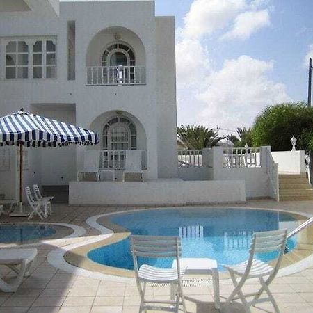 Hotel Flamingo Beach Mezraia Екстериор снимка